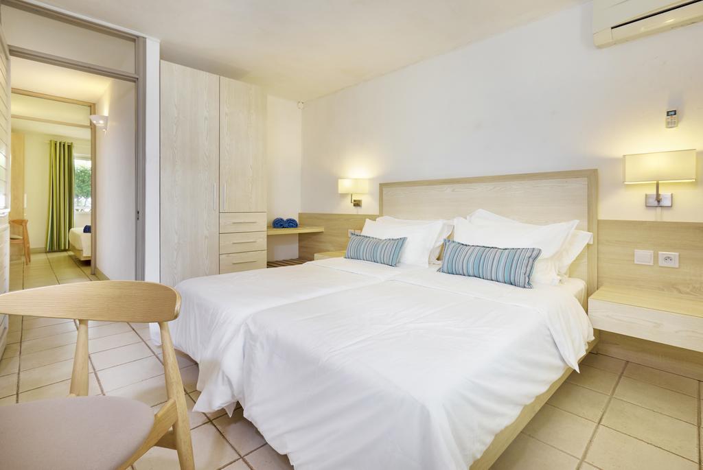 Le Beachclub Pereybere Beach Kamer foto