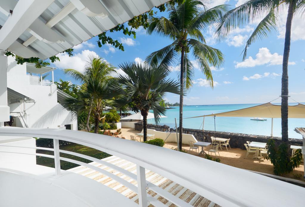 Le Beachclub Pereybere Beach Buitenkant foto