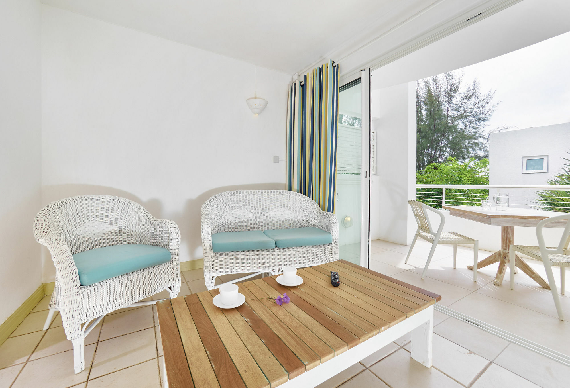 Le Beachclub Pereybere Beach Buitenkant foto