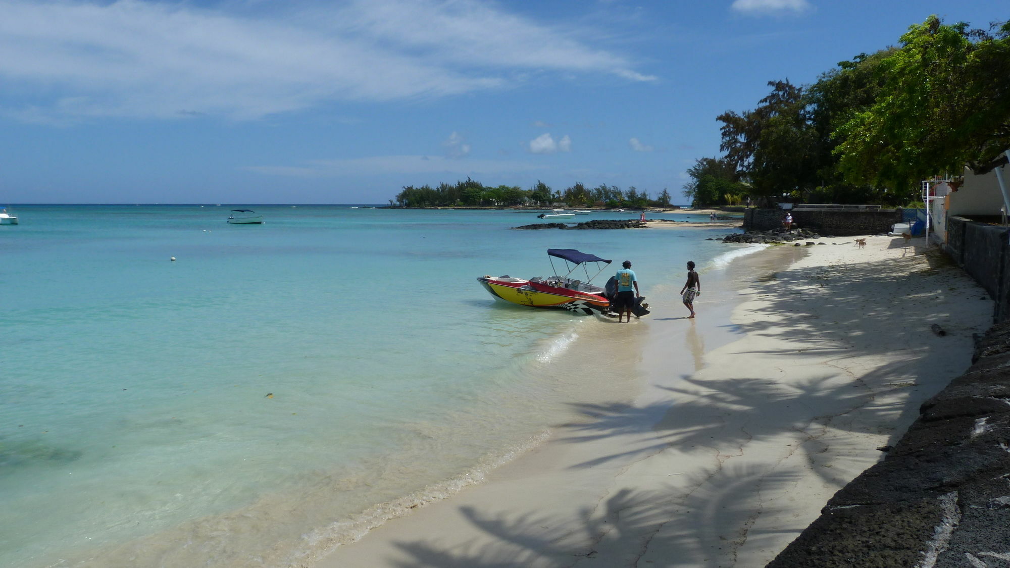 Le Beachclub Pereybere Beach Buitenkant foto